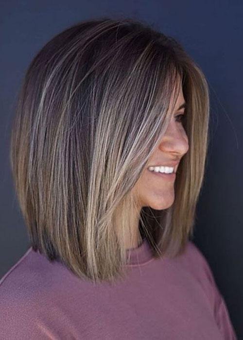 Halblange Frisuren für Damen - der perfekte Mittelweg im Jahr 2023?