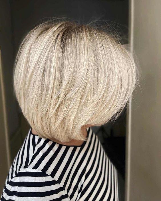 Blonde Haarfrisuren für Frauen 