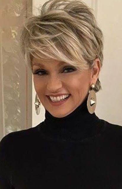 Blonde Haarfrisuren für Frauen 