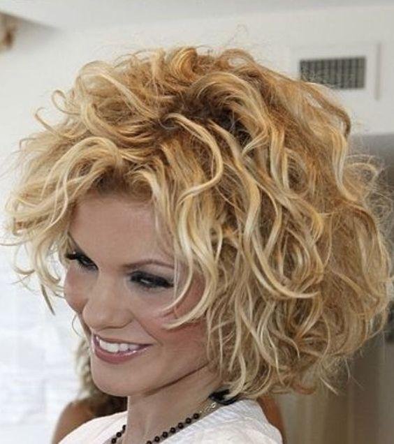 Haarfarben für Frauen ab 50