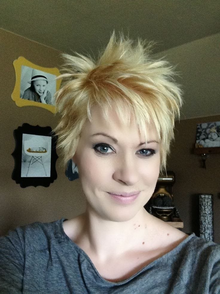 Junger Look mit wenig Aufwand: Der Pixie Bob als optimale Frisur für die reife Frau