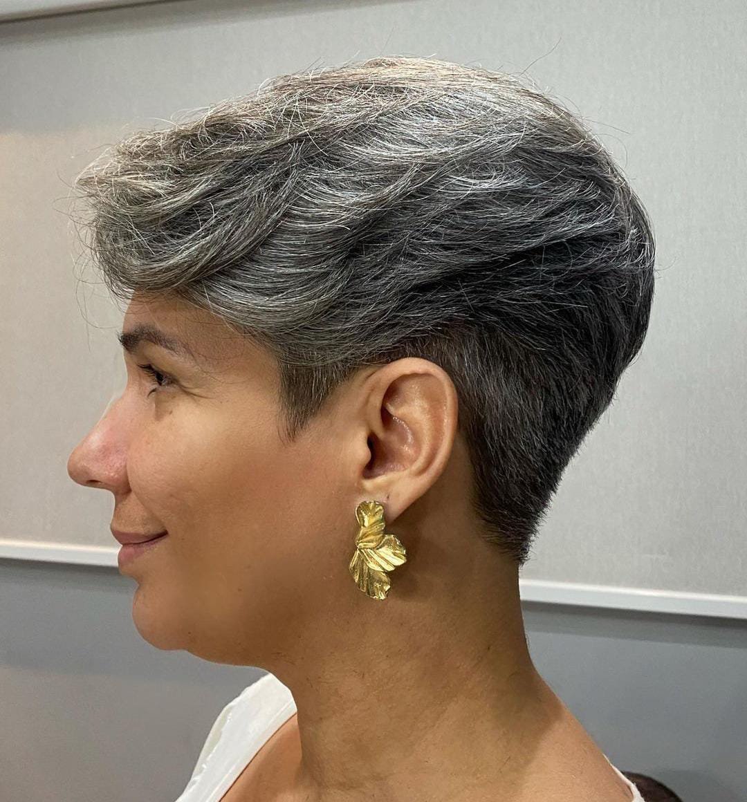 Unverzichtbare Frisuren für Frauen mittleren Alters