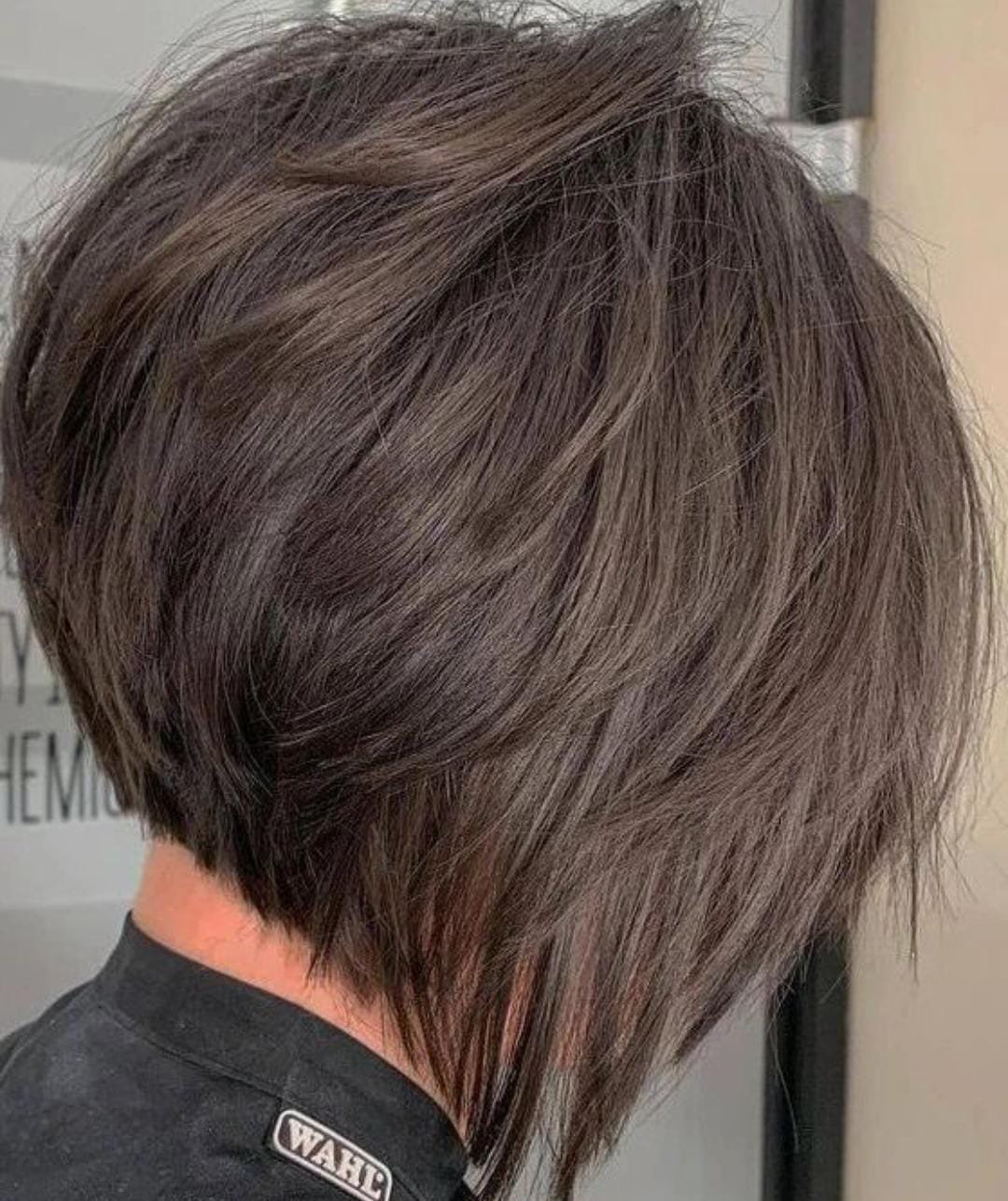 Unverzichtbare Frisuren für Frauen mittleren Alters